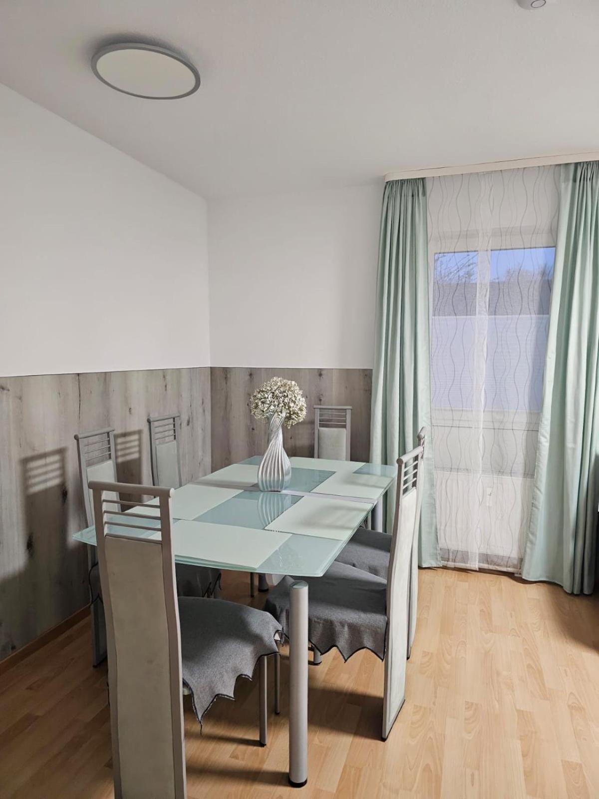 New Apartment Mit Terrasse Hannover Bagian luar foto