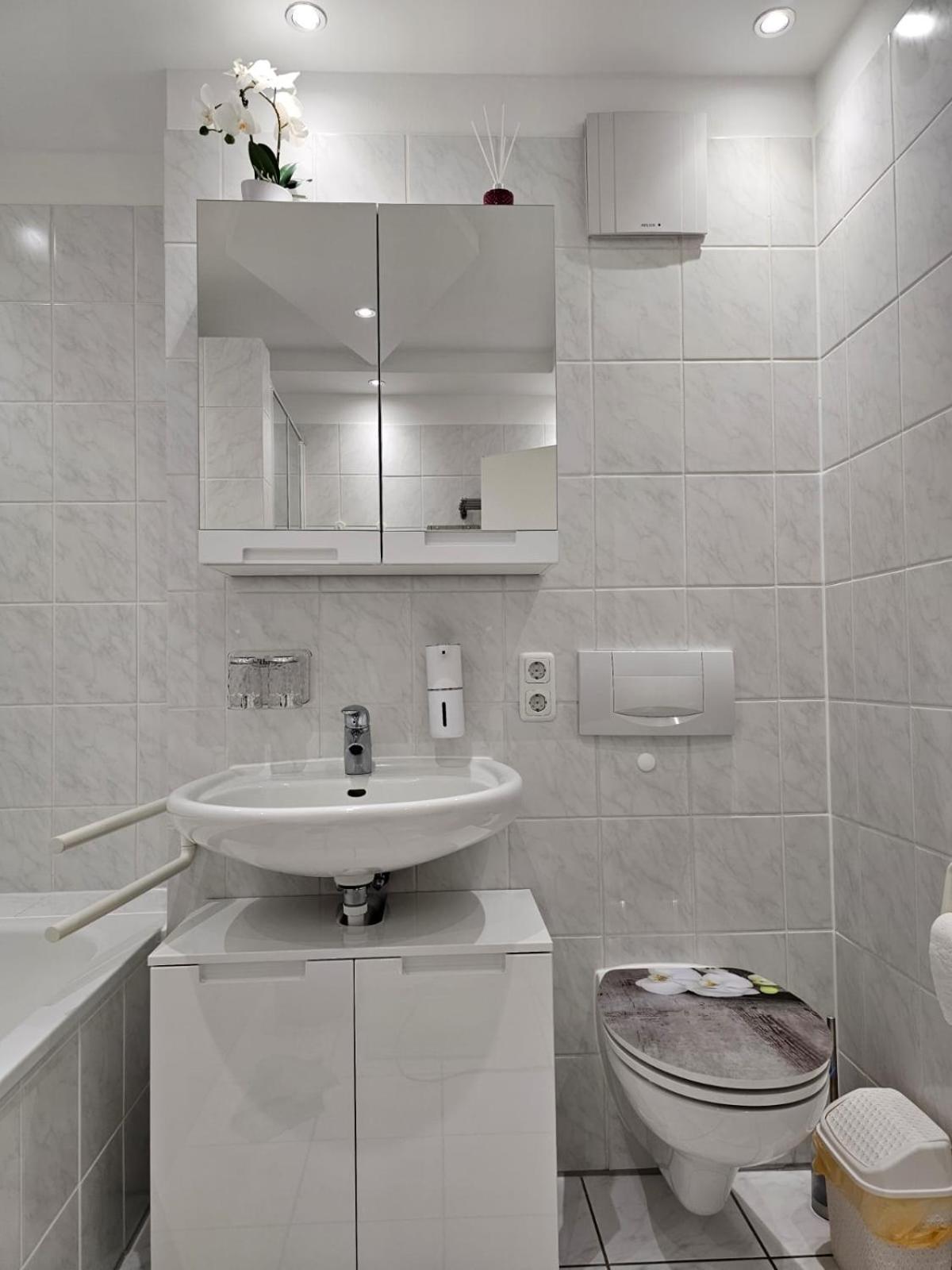 New Apartment Mit Terrasse Hannover Bagian luar foto